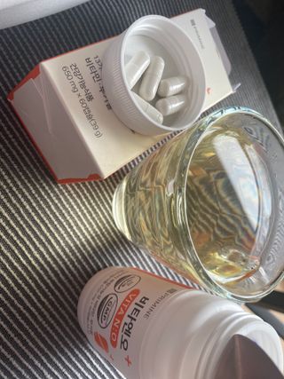 프리마인 성큼다가온 봄, 이너뷰티를 챙겨야 피부도 화사하게, 컨디션도 활기차게. 흡수율을 높인 고효율 비타민. — 5점을 준 리뷰어가 2023년 2월 올린 사용 사진