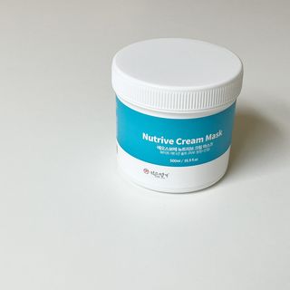 약손명가코스메틱 에오스보떼 뉴트리브 크림 마스크 솔트 500ml — 4점을 준 리뷰어가 2022년 1월 올린 사용 사진