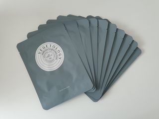 베지톨로지 비니페린 브라이트닝 마스크 (10매입) — 4.5점을 준 리뷰어가 2022년 7월 올린 사용 사진