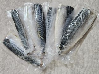 ㈜금호통상 노르웨이 고등어 900g (6~10편) — 5점을 준 리뷰어가 2023년 11월 올린 사용 사진