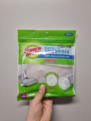 3M 스카치브라이트 원형 물걸레 청소포1 — 4점을 준 리뷰어가 2023년 4월 올린 사용 사진