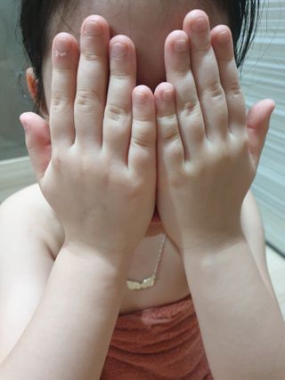 mom e 맘이 내추럴 베이비 케어 크림+바디오일 — 5점을 준 리뷰어가 2021년 1월 올린 사용 사진