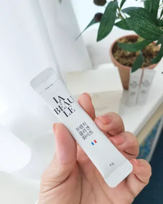 라보르 프렌치 콜라겐 화이트 — 4.5점을 준 리뷰어가 2022년 10월 올린 사용 사진