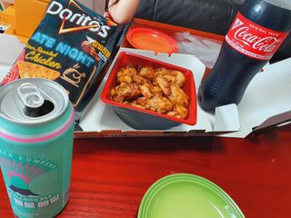 롯데제과 도리토스 갈비천왕치킨맛 X 굽네 갈비천왕 — 5점을 준 리뷰어가 2021년 7월 올린 사용 사진