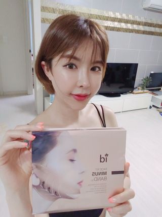 아이디플라코스메틱 아이디 페이스핏 마이너스 밴드 v2 — 5점을 준 리뷰어가 2021년 4월 올린 사용 사진