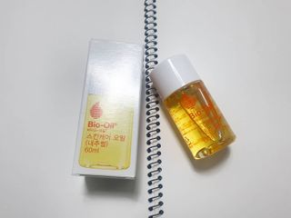 바이오오일 [바이오-오일] 스킨케어 오일 내추럴 60ml — 5점을 준 리뷰어가 2021년 10월 올린 사용 사진