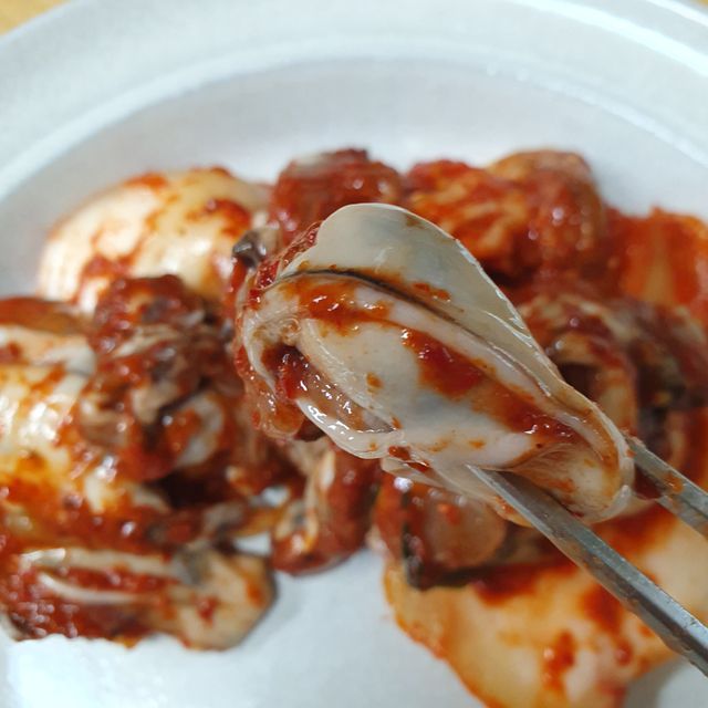 셰프애찬 별미김치 굴겉절이 1kg 리뷰 사진