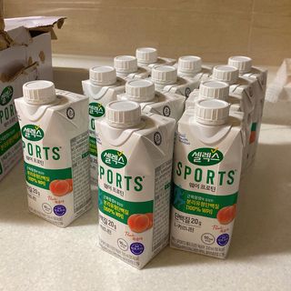 셀렉스스포츠 셀렉스 스포츠 웨이 프로틴 복숭아_ 330ml x 12팩 — 4점을 준 리뷰어가 2021년 10월 올린 사용 사진