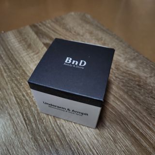 비엔디 2NOW[한글]]BnD 바디 미백 겨드랑이 크림 — 5점을 준 리뷰어가 2025년 4월 올린 사용 사진