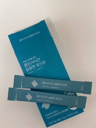 클린24시간 슬림앤유산균 1박스 (3.5g X 15포) — 5점을 준 리뷰어가 2022년 8월 올린 사용 사진