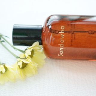 스킨큐어 산다화 비타민c 화이트닝 토너 150ml — 5점을 준 리뷰어가 2021년 12월 올린 사용 사진