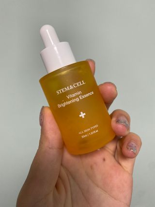 체르엠 스템앤셀 비타민 브라이트닝 에센스 30ml 1개 — 4.5점을 준 리뷰어가 2022년 2월 올린 사용 사진