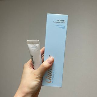 닥터데디스  잇몸치약 100g  [건강한 잇몸 관리를 위한 치약] + 여행용미니치약 15g — 5점을 준 리뷰어가 2022년 7월 올린 사용 사진