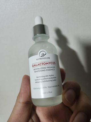 오투에니원 갈락토미세스 리바이탈라이징 프리미엄 화이트닝 에센스 50ml — 5점을 준 리뷰어가 2023년 1월 올린 사용 사진