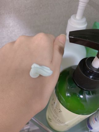 띵코 허브 샴푸, 트리트먼트, 바디워시 3종 — 5점을 준 리뷰어가 2022년 2월 올린 사용 사진