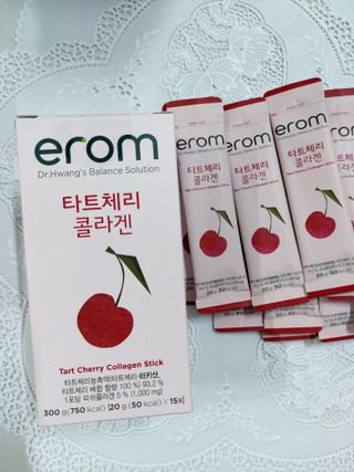 이롬 erom 타트체리 콜라겐 — 5점을 준 리뷰어가 2021년 3월 올린 사용 사진