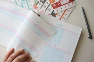 리훈 리뉴얼 오늘쓰임 가계부 용돈기입장 금전납출부 캐쉬북 만년 — 5점을 준 리뷰어가 2023년 3월 올린 사용 사진