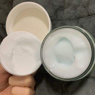 김정문알로에 큐어 큐어 알로에 리프레쉬 젤리 세럼, 큐어 알로에 하이드로 젤리 크림 — 4.5점을 준 리뷰어가 2021년 2월 올린 사용 사진