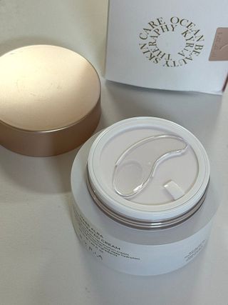 키리아 테라피 N[키라아 테라피] 마레 알바 컨센트레이티드 크림 50ml — 5점을 준 리뷰어가 2024년 9월 올린 사용 사진