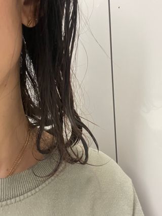 [갸스비] 곱슬 머리부터 파마까지 남자의 컬을 위한 갸스비 컬크림 — 4점을 준 리뷰어가 2021년 10월 올린 사용 사진