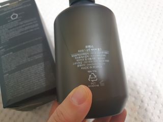 르핸스 퍼포밍 5 샴푸 비반트 포렛/베티버 포그 — 4점을 준 리뷰어가 2022년 12월 올린 사용 사진