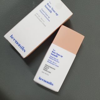 키노닉스 로지 톤업 선밀크 — 5점을 준 리뷰어가 2021년 8월 올린 사용 사진