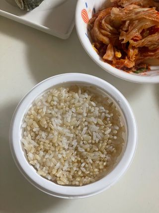 [구매평]양반 동원 양반 100밥 현미밥, 130g, 12개 — 5점을 준 리뷰어가 2025년 5월 올린 사용 사진