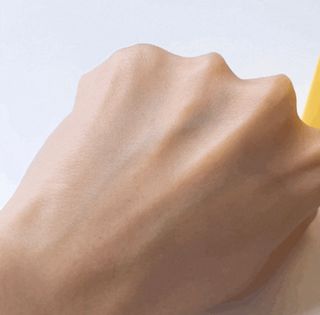 스킨큐어 산다화 비타민c 화이트닝 에센스 30ml — 5점을 준 리뷰어가 2023년 9월 올린 사용 사진