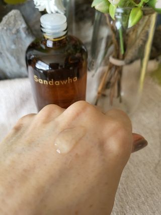 스킨큐어 산다화 비타민c 화이트닝 토너 150ml — 5점을 준 리뷰어가 2022년 2월 올린 사용 사진