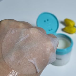 리더스코스메틱 리더스 카밍 바이오틱스 퀵 수딩 패드 — 5점을 준 리뷰어가 2022년 3월 올린 사용 사진