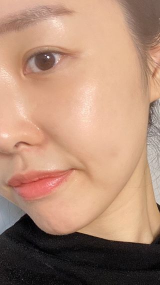 오투에니원 화이트스완 센텔라 루미너스 미스트 세럼 100ml — 5점을 준 리뷰어가 2023년 1월 올린 사용 사진