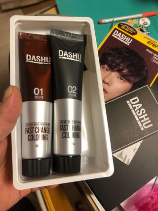 다슈코리아 다슈 컬러 패스트 체인지 염색약 자연갈색 — 5점을 준 리뷰어가 2021년 6월 올린 사용 사진