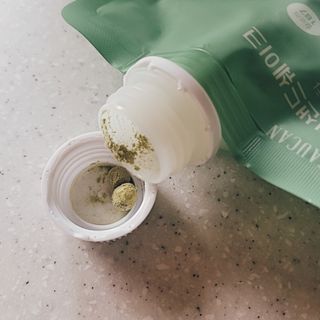 [뷰캔] 건강한 식사대용 앰퍼샌드 단백질 쉐이크 초코&말차 50g — 5점을 준 리뷰어가 2022년 6월 올린 사용 사진