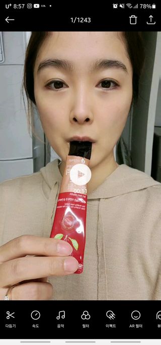 자연에온 가득담은 몽모랑시 타트체리 콜라겐 젤리스틱 — 5점을 준 리뷰어가 2021년 1월 올린 사용 사진