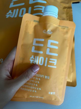 [덜다] 든든 식물성 단백질 쉐이크 40g X 7입 (곡물/딸기) — 5점을 준 리뷰어가 2023년 8월 올린 사용 사진