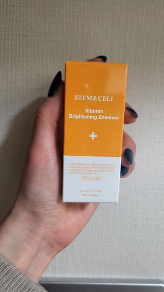 체르엠 스템앤셀 비타민 브라이트닝 에센스 30ml 1개 — 5점을 준 리뷰어가 2022년 2월 올린 사용 사진