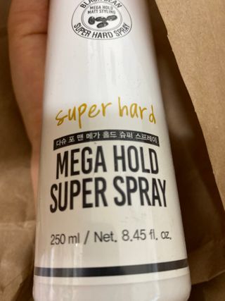 다슈코리아 다슈 포 맨 프리미엄 메가 홀드 슈퍼 스프레이 250ml — 5점을 준 리뷰어가 2021년 1월 올린 사용 사진