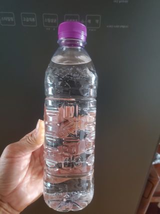 몽베스트 [MONTBEST]위드어스 500mL 20병 — 5점을 준 리뷰어가 2022년 6월 올린 사용 사진