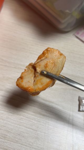 굽네몰 [굽네] 소스가 맛있는 닭가슴살 슬라이스 4종 — 5점을 준 리뷰어가 2021년 11월 올린 사용 사진