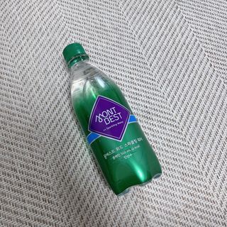 몽베스트 Montbest with Sparkling water Plain 20병 — 5점을 준 리뷰어가 2022년 6월 올린 사용 사진