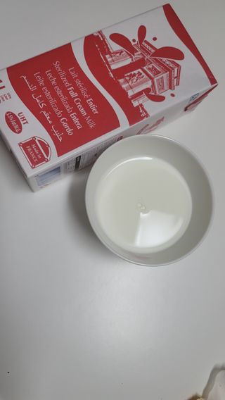 락티노브 프랑스에서 온 프리미엄 우유 래드바쉬 멸균우유 1L x 4개 — 5점을 준 리뷰어가 2021년 11월 올린 사용 사진