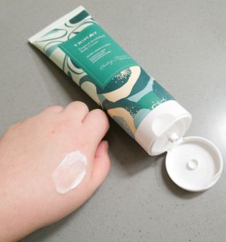 트리마이 주름개선 기능성의 퍼퓸 바디케어, 힐링 베리어 바디크림 3종 택1 — 5점을 준 리뷰어가 2022년 10월 올린 사용 사진