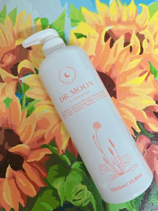 프리[닥터문] 유산균 락토케어 질경초 여성청결제 1000ml (젤타입) — 5점을 준 리뷰어가 2022년 5월 올린 사용 사진