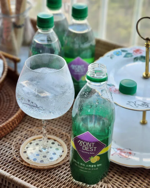 Montbest with Sparkling water Lemon OR Lime 20병(랜덤) 리뷰 사진