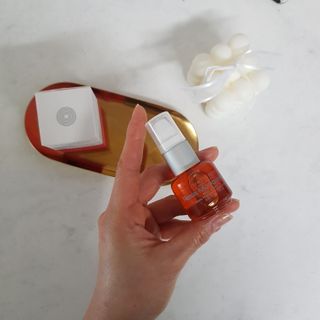 유니베르소 로즈힙 오일 15ml — 4점을 준 리뷰어가 2021년 4월 올린 사용 사진
