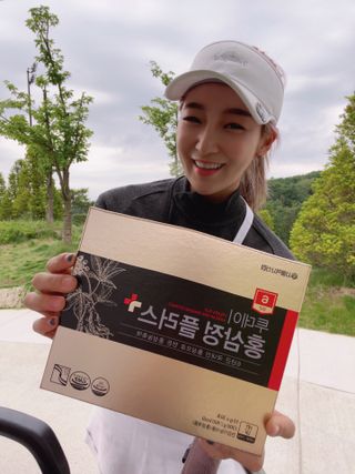 서울약사신협_투데이홍삼정플러스스틱_10g x 30포 — 5점을 준 리뷰어가 2021년 6월 올린 사용 사진