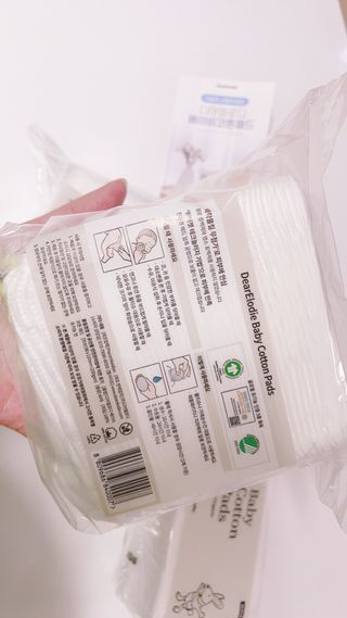 디어엘로디 프리미엄 유기농 베이비 솜티슈 40매 3 + 1 PACK — 5점을 준 리뷰어가 2021년 3월 올린 사용 사진