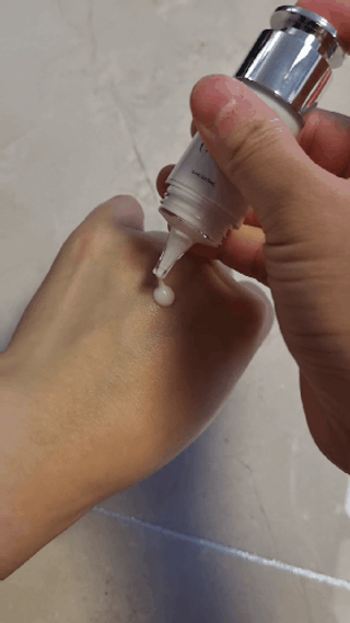 프리 (블로그체험단) [밀리밀리] 메디 앰플 비타 15ml — 5점을 준 리뷰어가 2025년 8월 올린 사용 사진