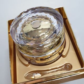 메디힐 캘러스 멀티 골드 리프팅 크림 — 5점을 준 리뷰어가 2020년 12월 올린 사용 사진