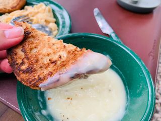 롯데제과 Vbread 포카치아식빵1개 + 미니식빵 1개 + 머핀 2개 세트 — 5점을 준 리뷰어가 2021년 9월 올린 사용 사진